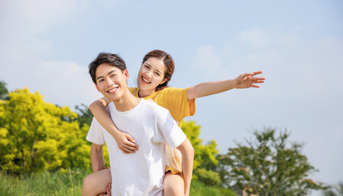 天秤女是双子男的肋骨,天秤双子准到哭了