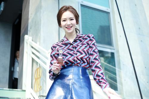 下巴短而圆的女人面相代表什么,面相分析下巴短圆