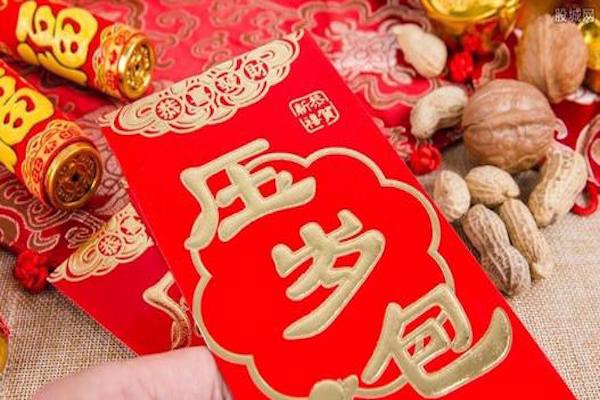 本命年需要红色鞋垫吗,本命年红色哪一天穿