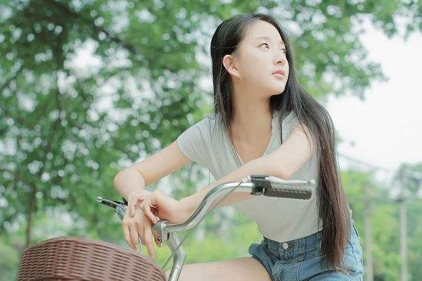 2002年的金牛座有什么优点,金牛座的优缺点分析